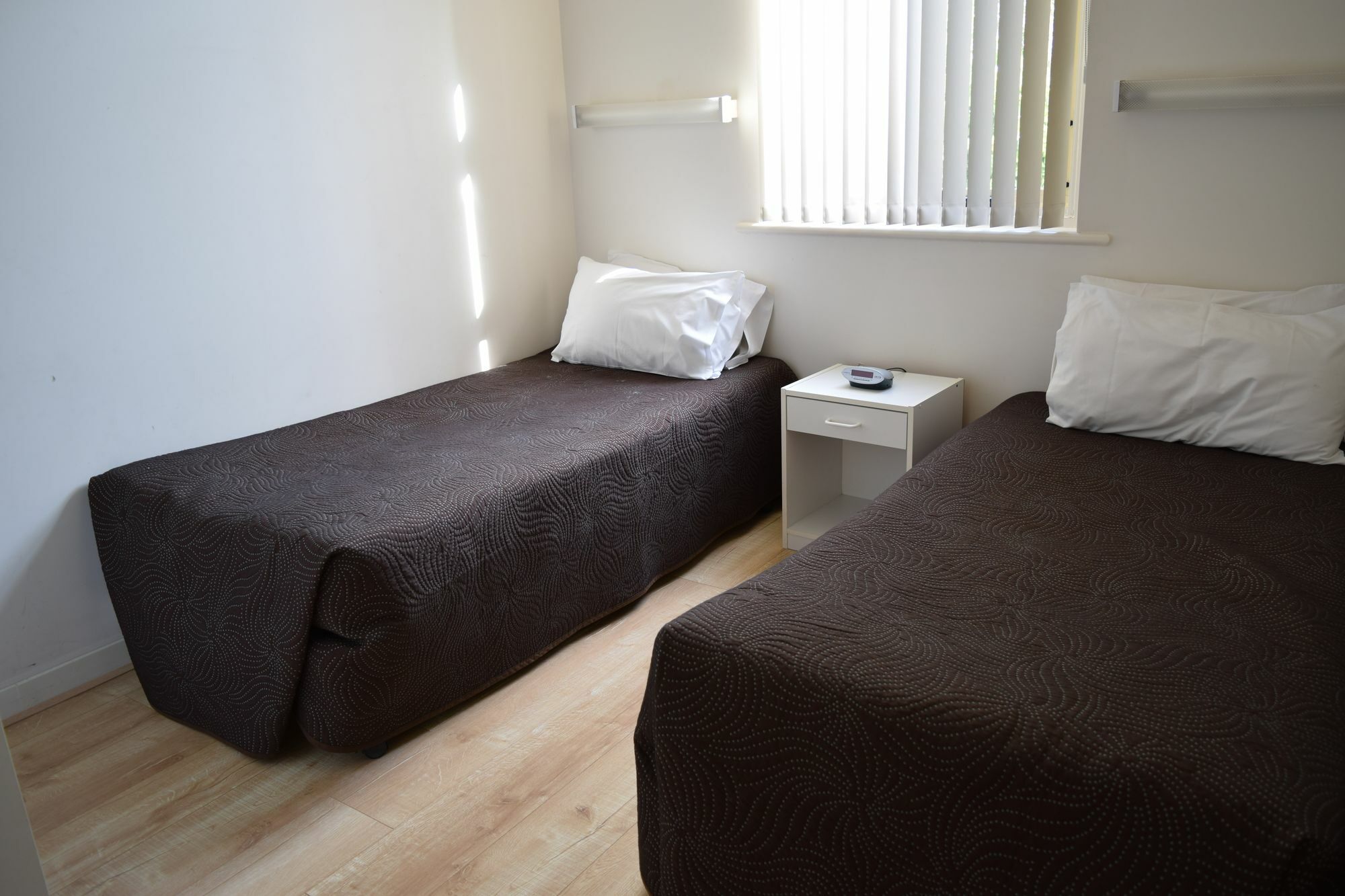 Glenelg Holiday Apartments - Corfu Adelaide Ngoại thất bức ảnh